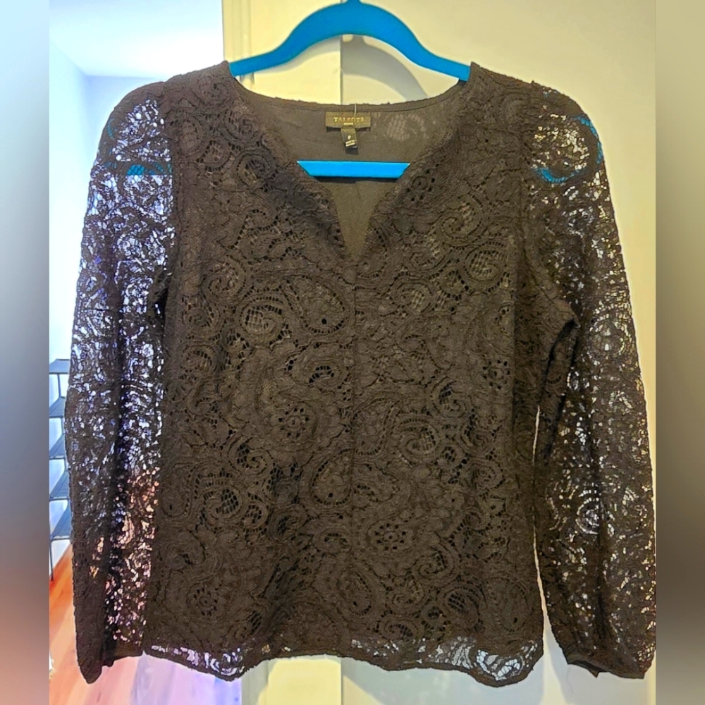 *final price* Talbots black lace long button sleeve top V-neck sz XSP